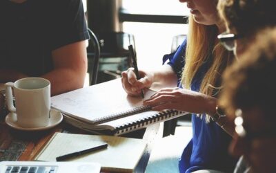 El talento del futuro – Especialistas y Polímatas como pilares para la excelencia organizacional