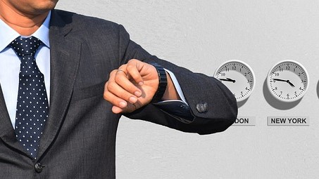 Productividad Laboral en la era de la IA – El equilibrio entre las Habilidades Técnica y Humanas.